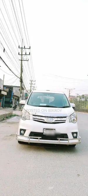 Toyota Noah si 2011