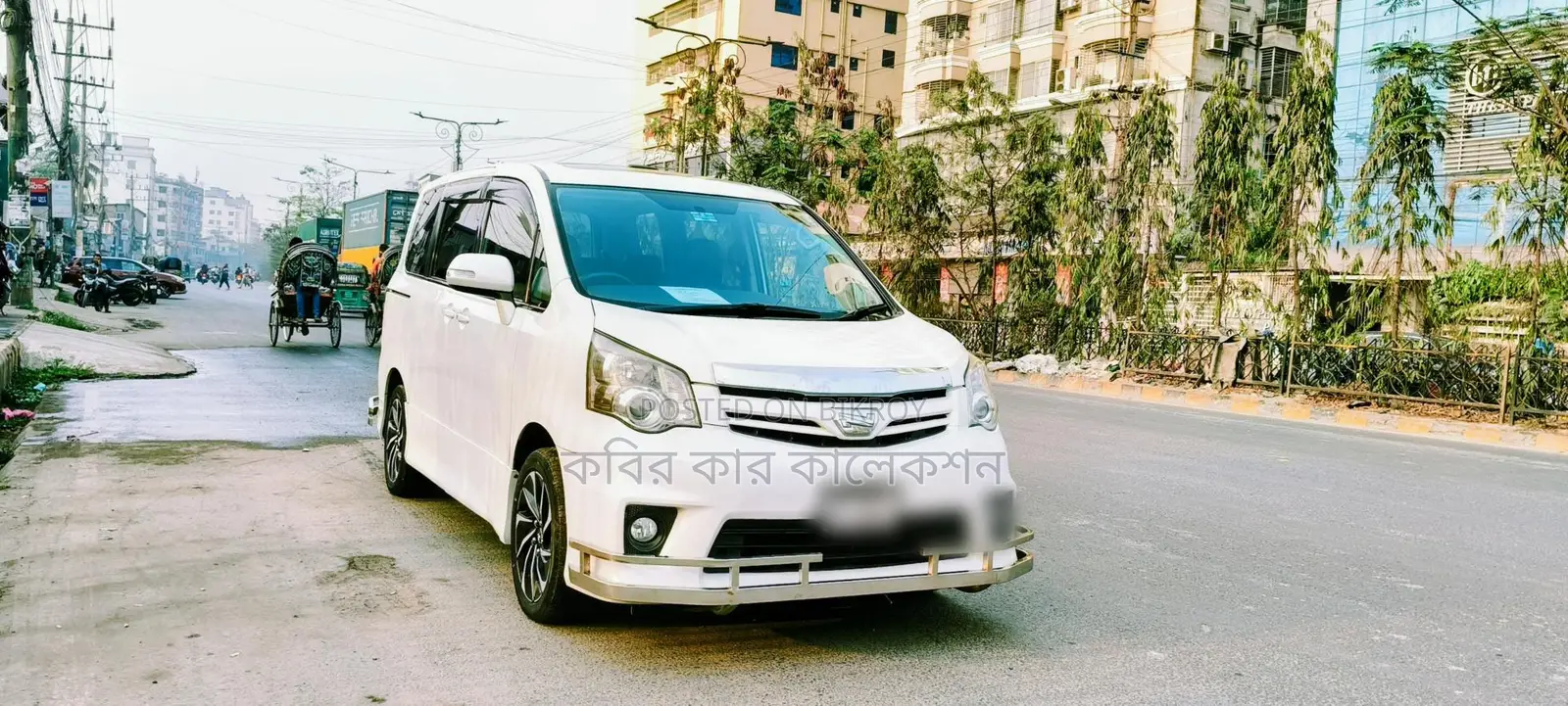 Toyota Noah si 2011