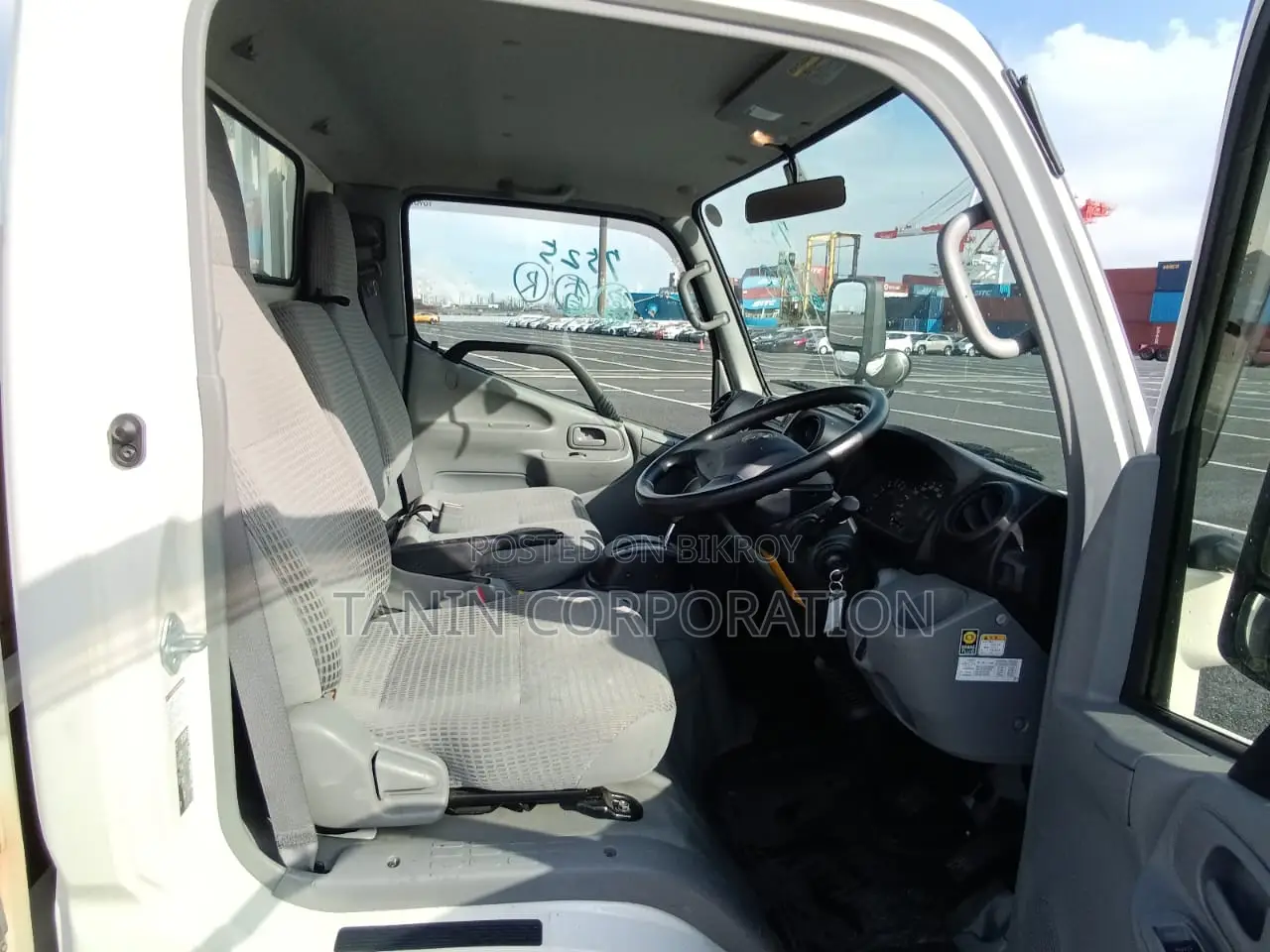Toyota DYNA 1.5 Ton 2021