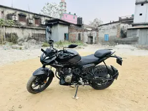 Hero Xtreme 125R . 2025