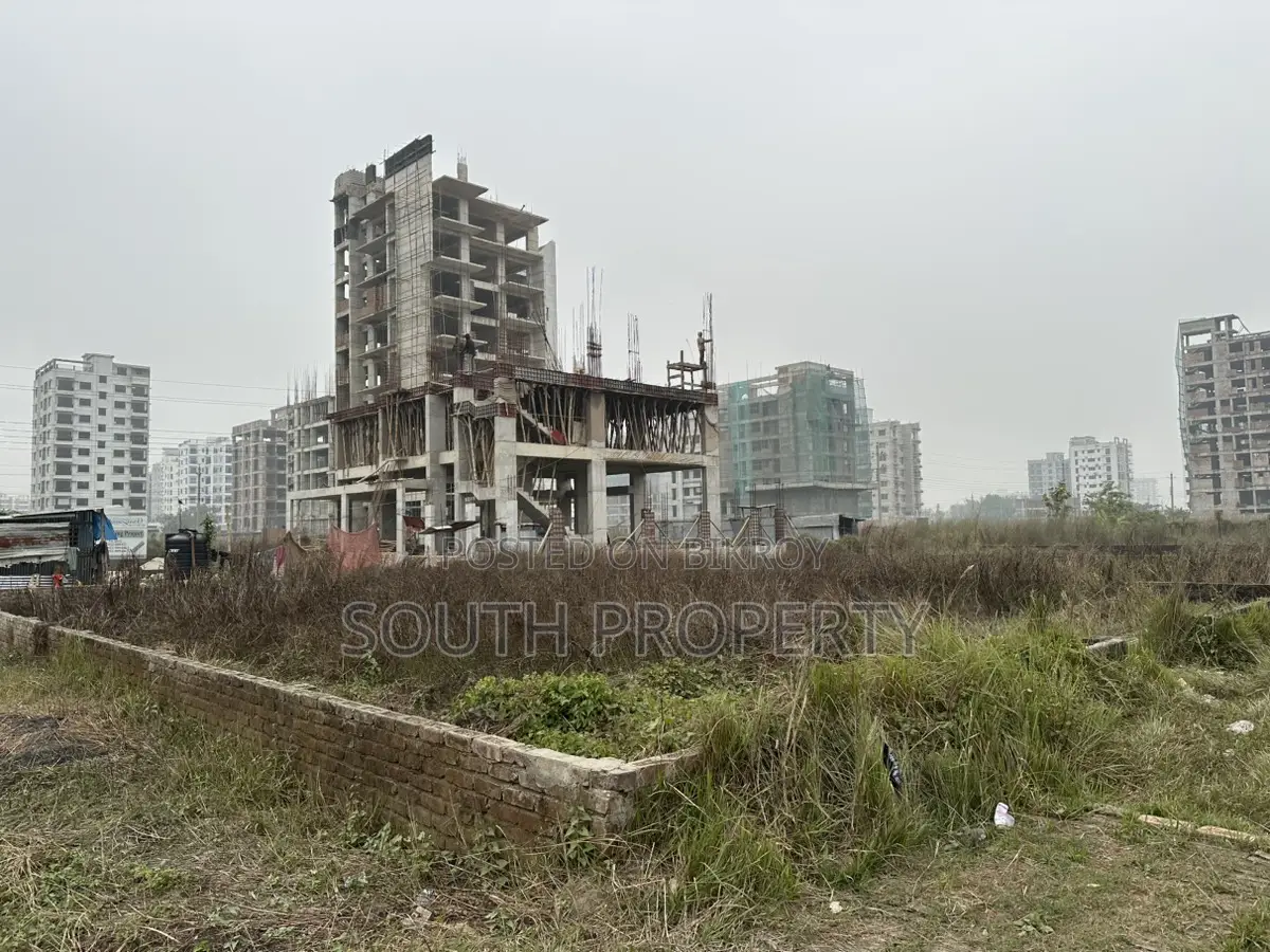 Block-L || 10 Katha Land North Facing Plot