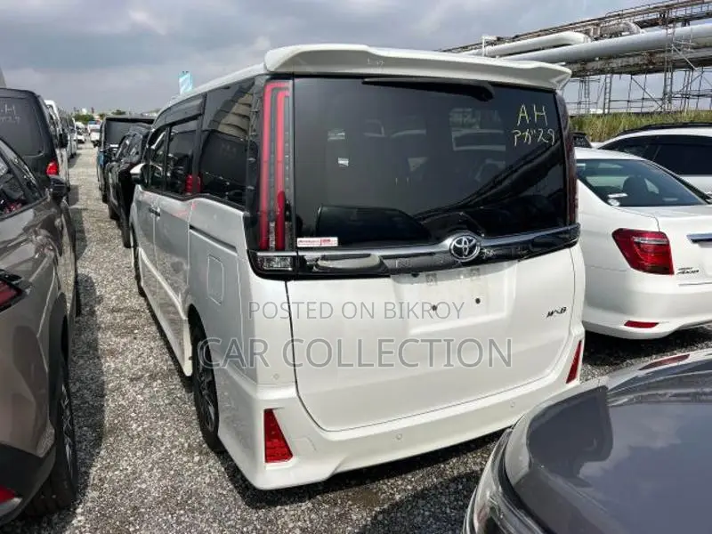 Toyota Noah SI WXB 2020