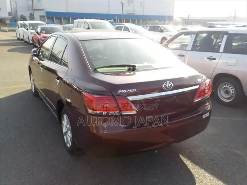 Toyota Premio FEX 2021