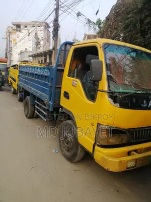 Jac commercial truck 2012