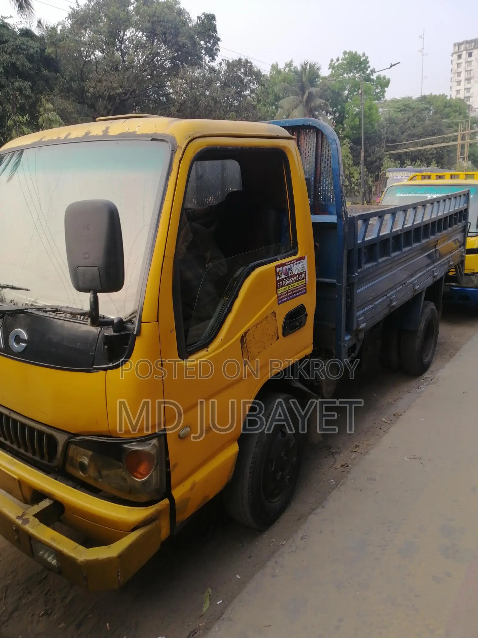 Jac commercial truck 2012