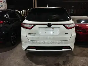 Toyota Harrier HYBRID ALL OPTION 2018