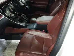 Toyota Harrier HYBRID ALL OPTION 2018
