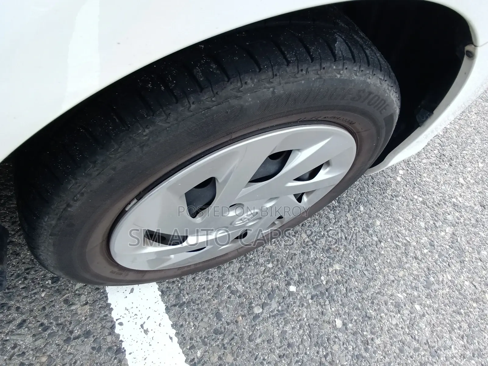 Toyota Fielder Non Hybrid EX White 2020