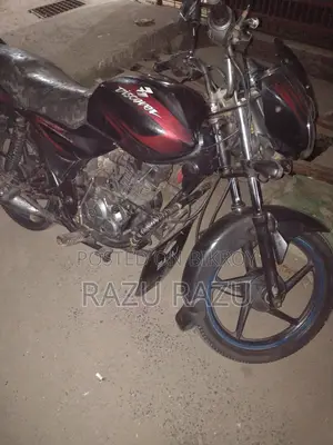 Bajaj Discover 125 . 2015