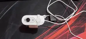 Logitech BRIO 100 Webcam