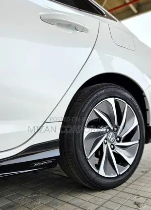 Honda Insight EX 2021 Pearl