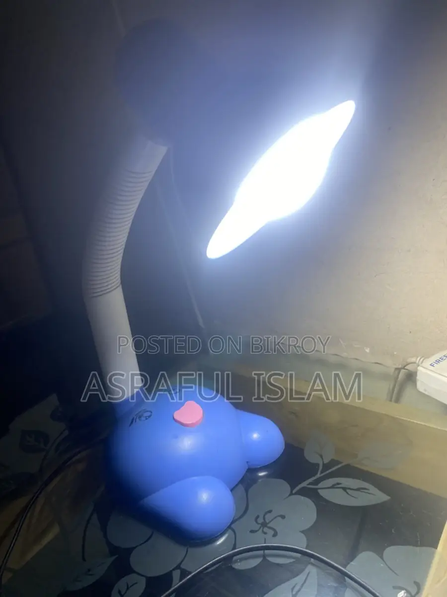 Non-rechargeable Table Lamp