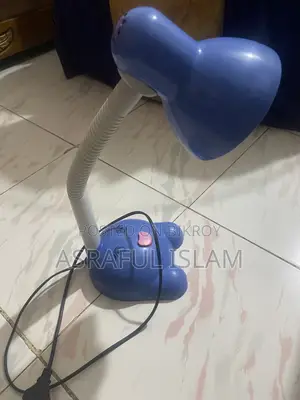 Non-rechargeable Table Lamp