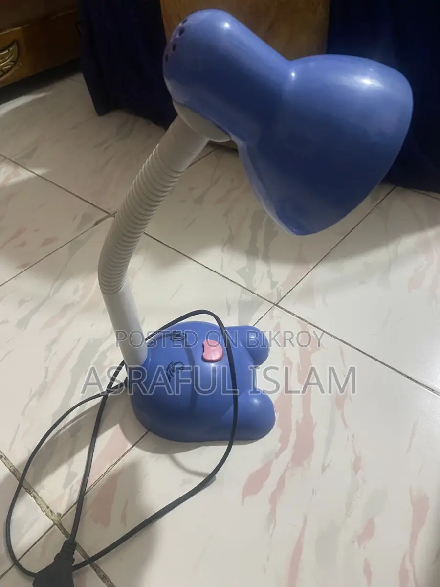 Non-rechargeable Table Lamp