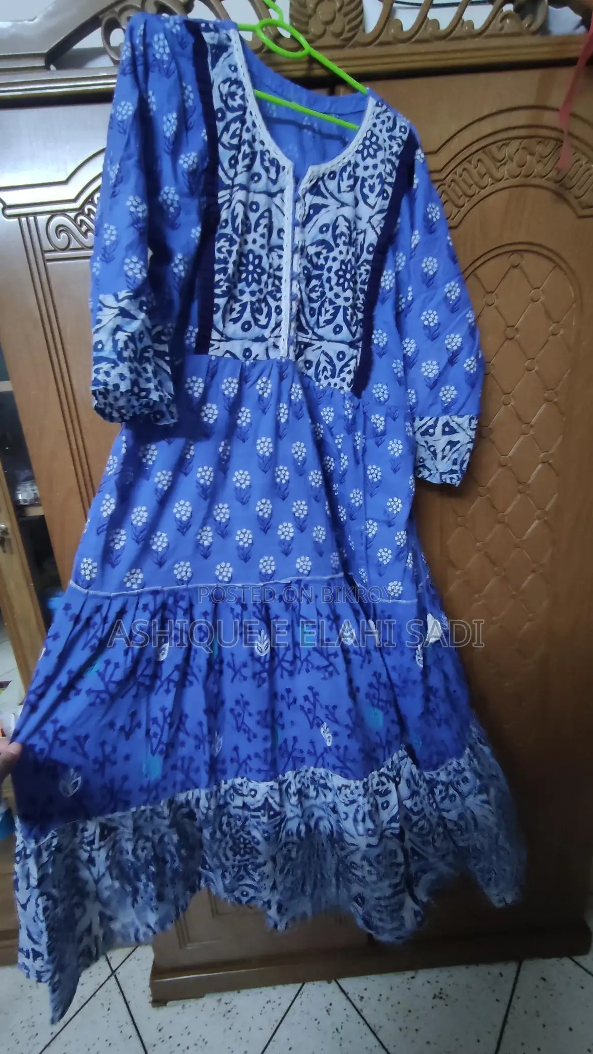 Round Neck Dress