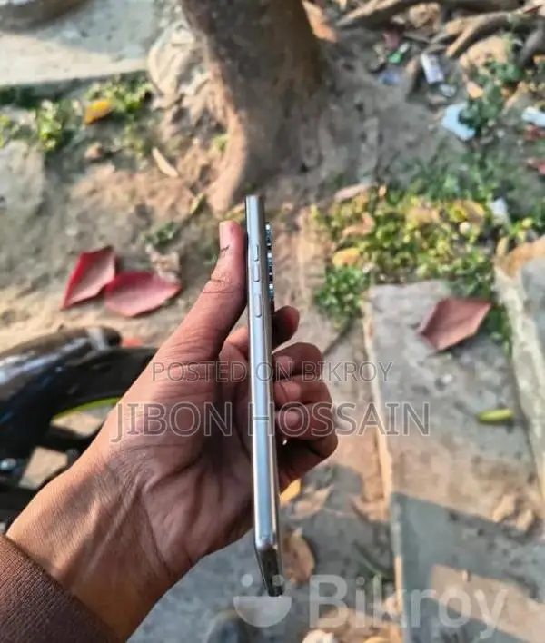 Tecno cemon 40 8/256 (Used)