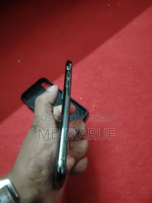 Apple iPhone X (Used)