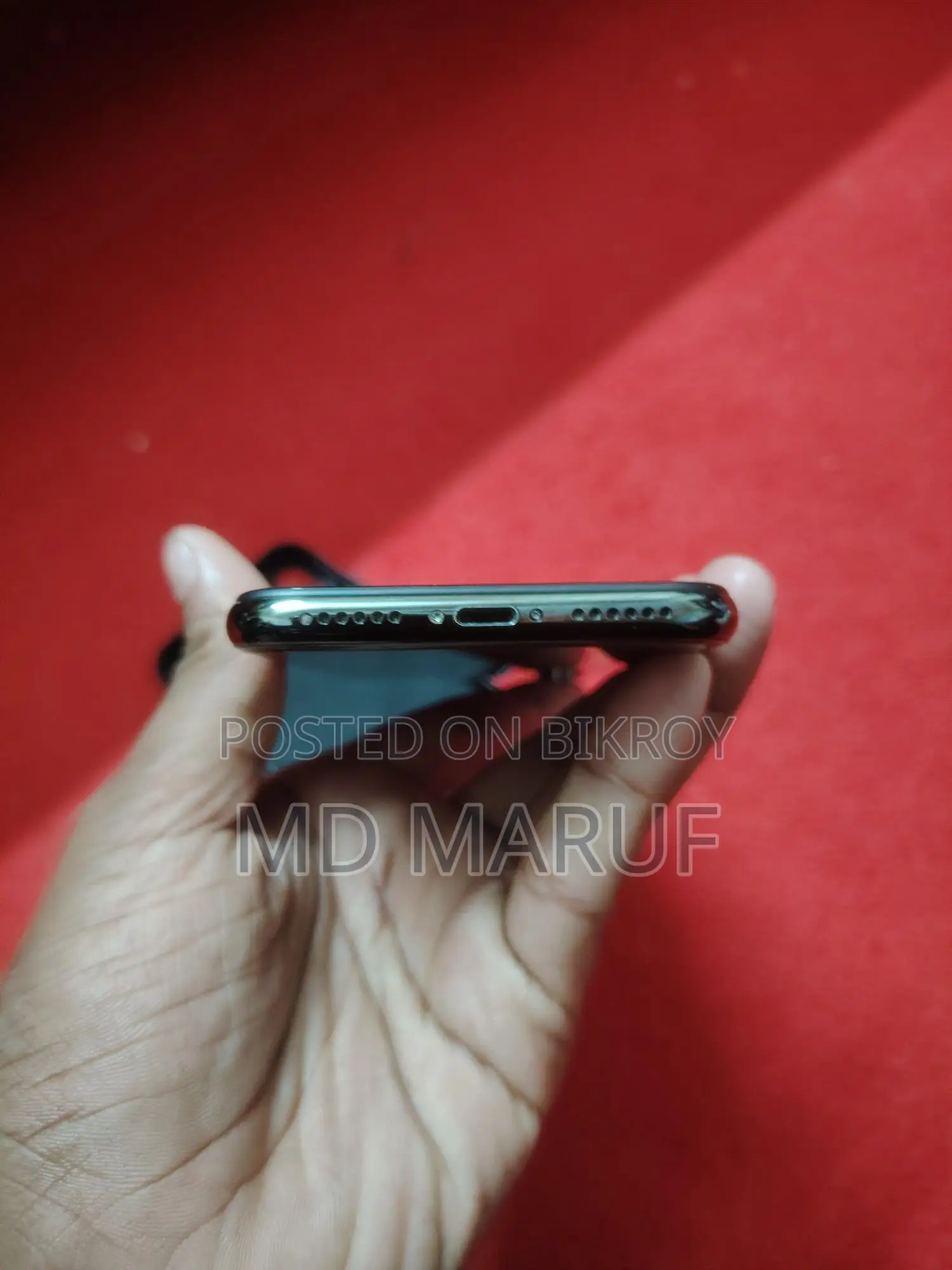 Apple iPhone X (Used)