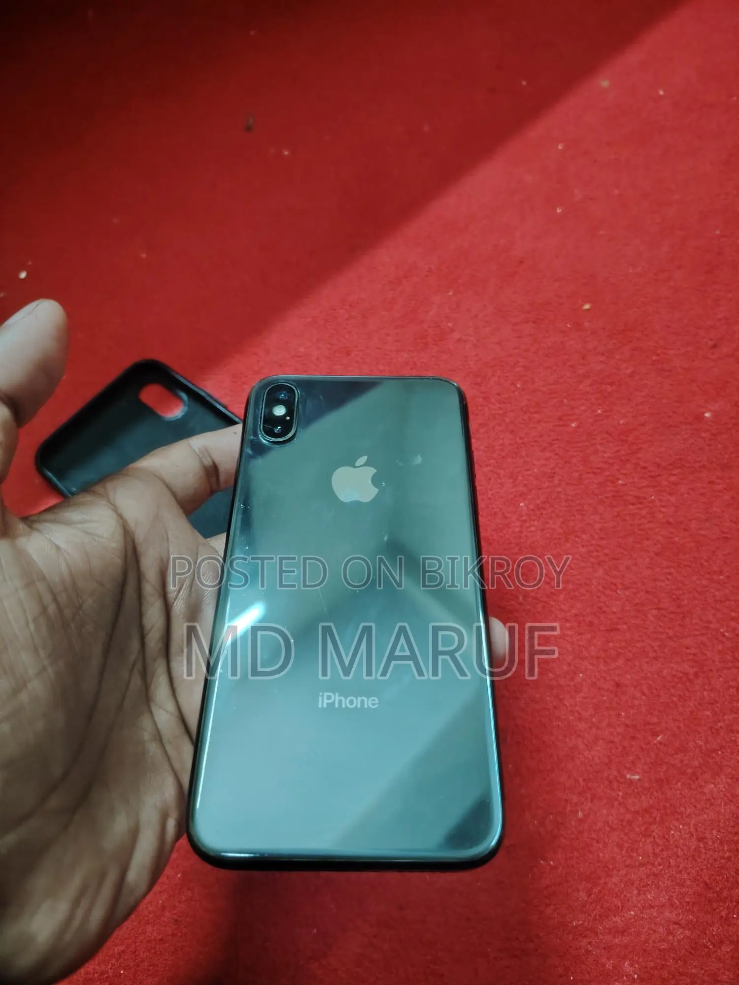 Apple iPhone X (Used)