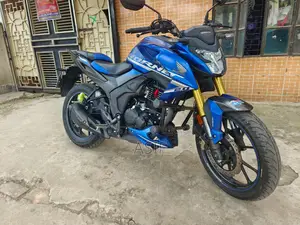 Honda Hornet 2.0 . 2024