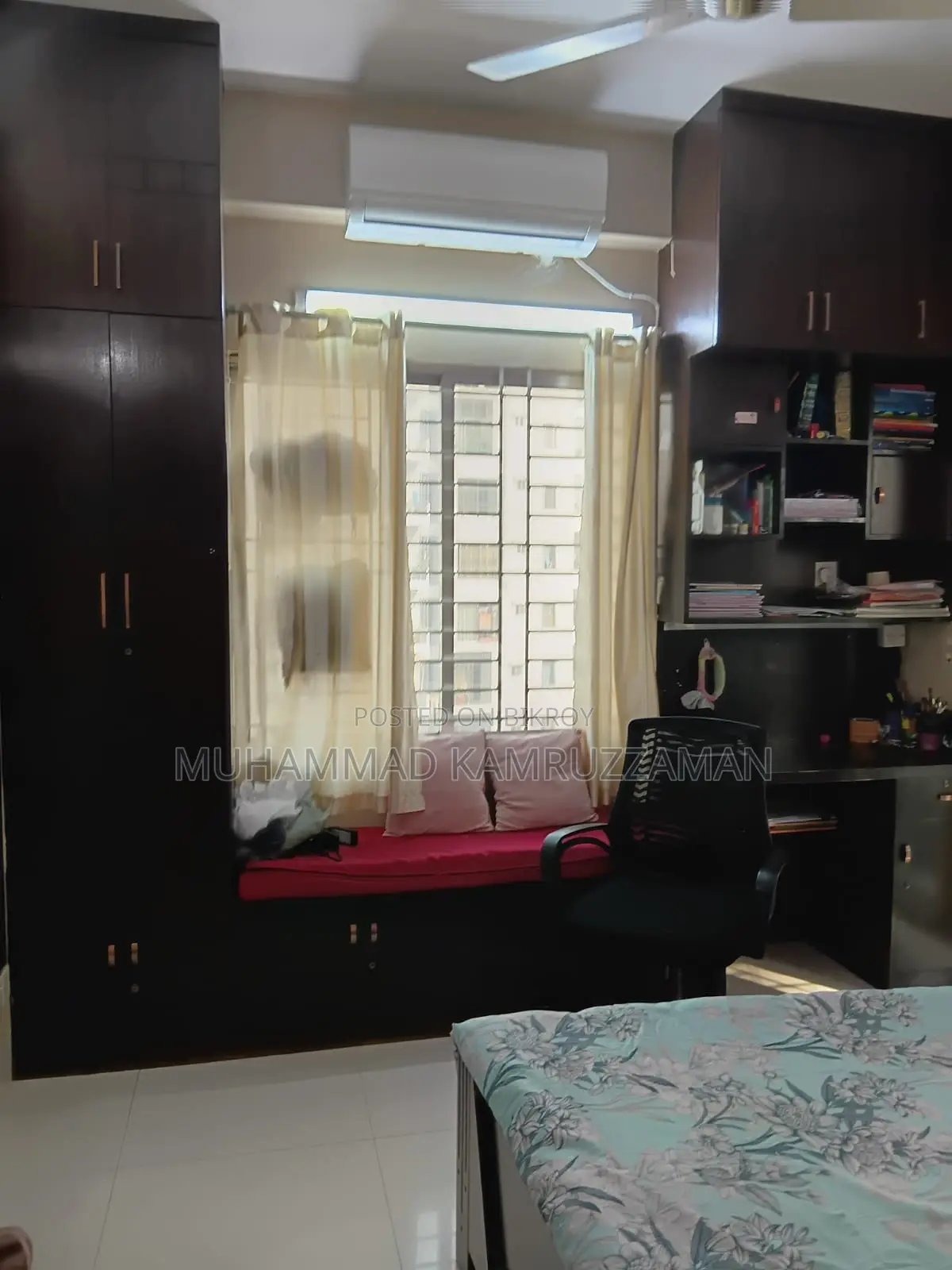 Flat Sale in Prime Location