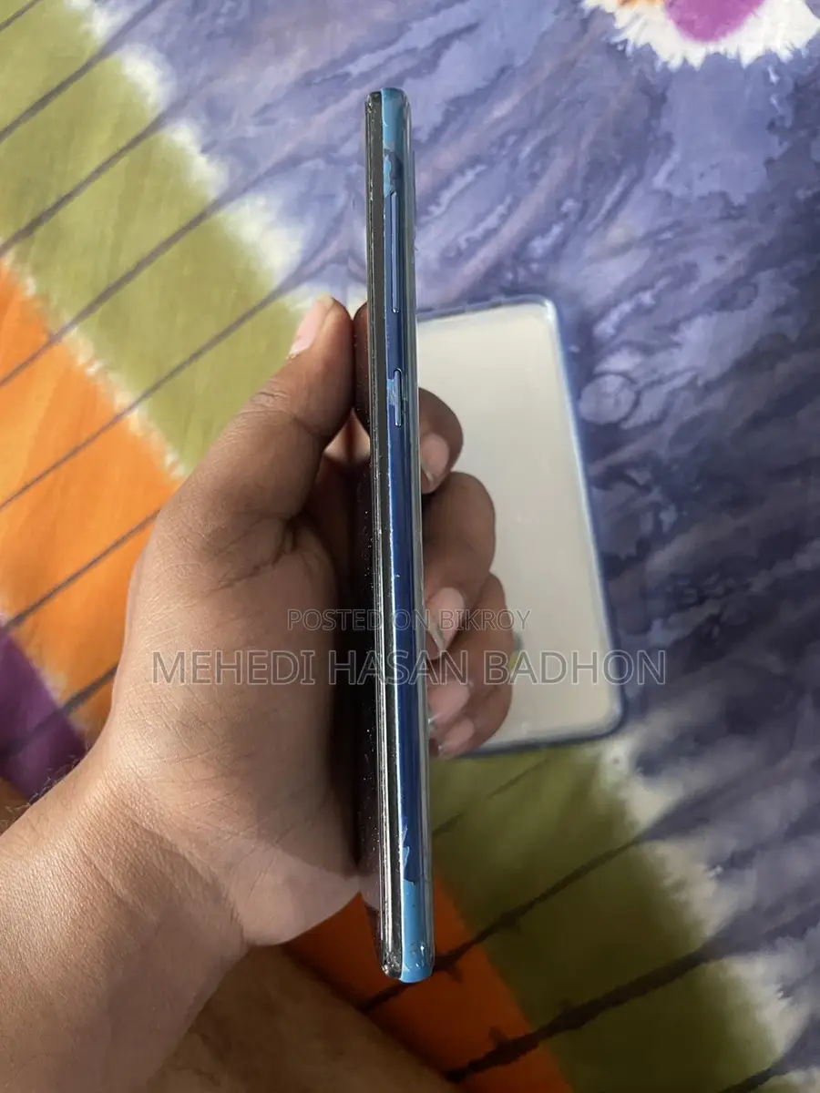 Samsung Galaxy A30 4/46 (Used)