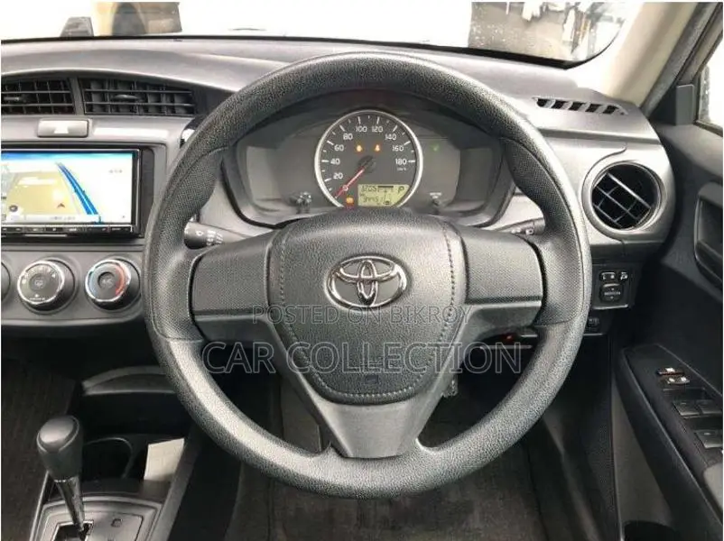Toyota Axio EX 2022