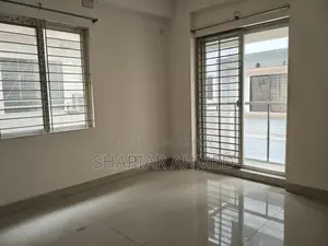 2420 Sqft 3-Bedroom Un-Furnished Apartment For Rent In Gulshan 1