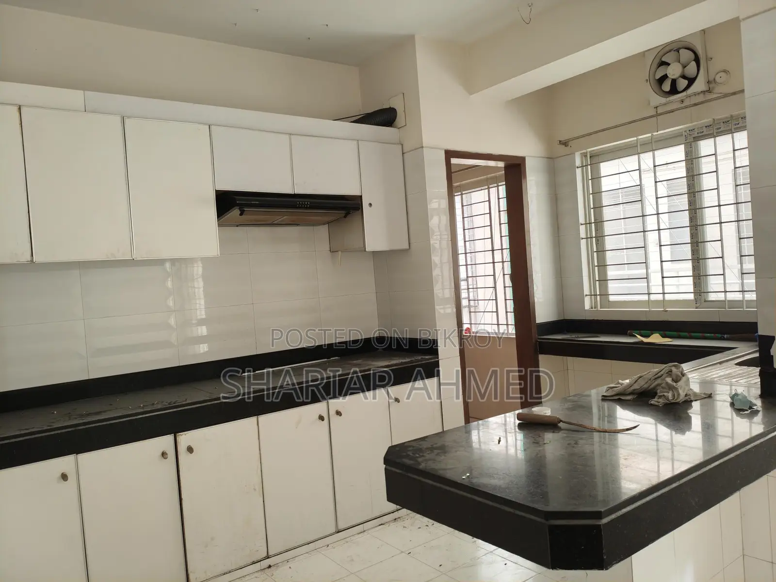 2420 Sqft 3-Bedroom Un-Furnished Apartment For Rent In Gulshan 1
