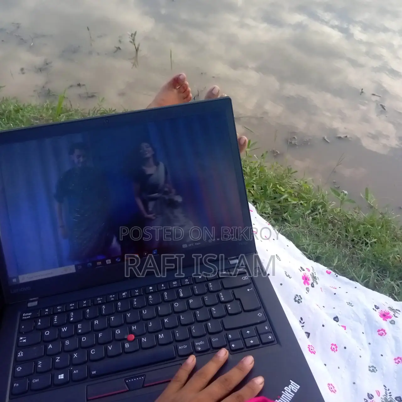 ল্যাপটপ বিক্রি