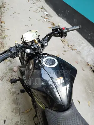 Suzuki Gixxer ABS . 2025