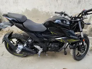 Suzuki Gixxer ABS . 2025
