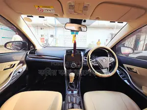 Toyota Premio push start 2019