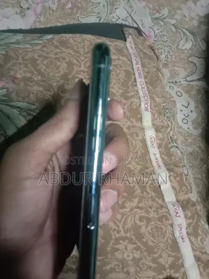 Apple iPhone 11 Pro . (Used)