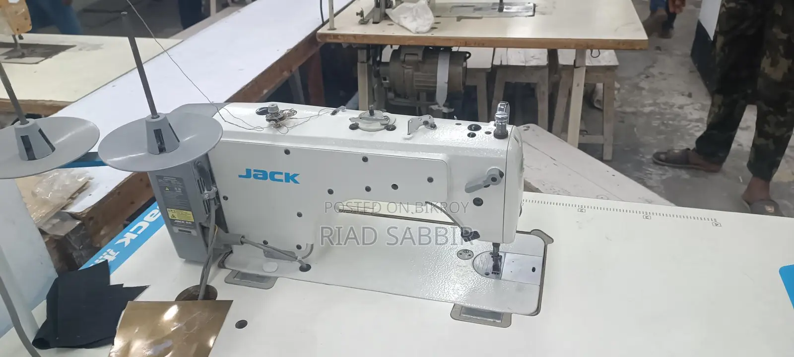 সম্পুর্ণ সেটআপ ওভেন ফ্যাক্টরির ৬৮ টা মেশিন বিক্রি হবে
