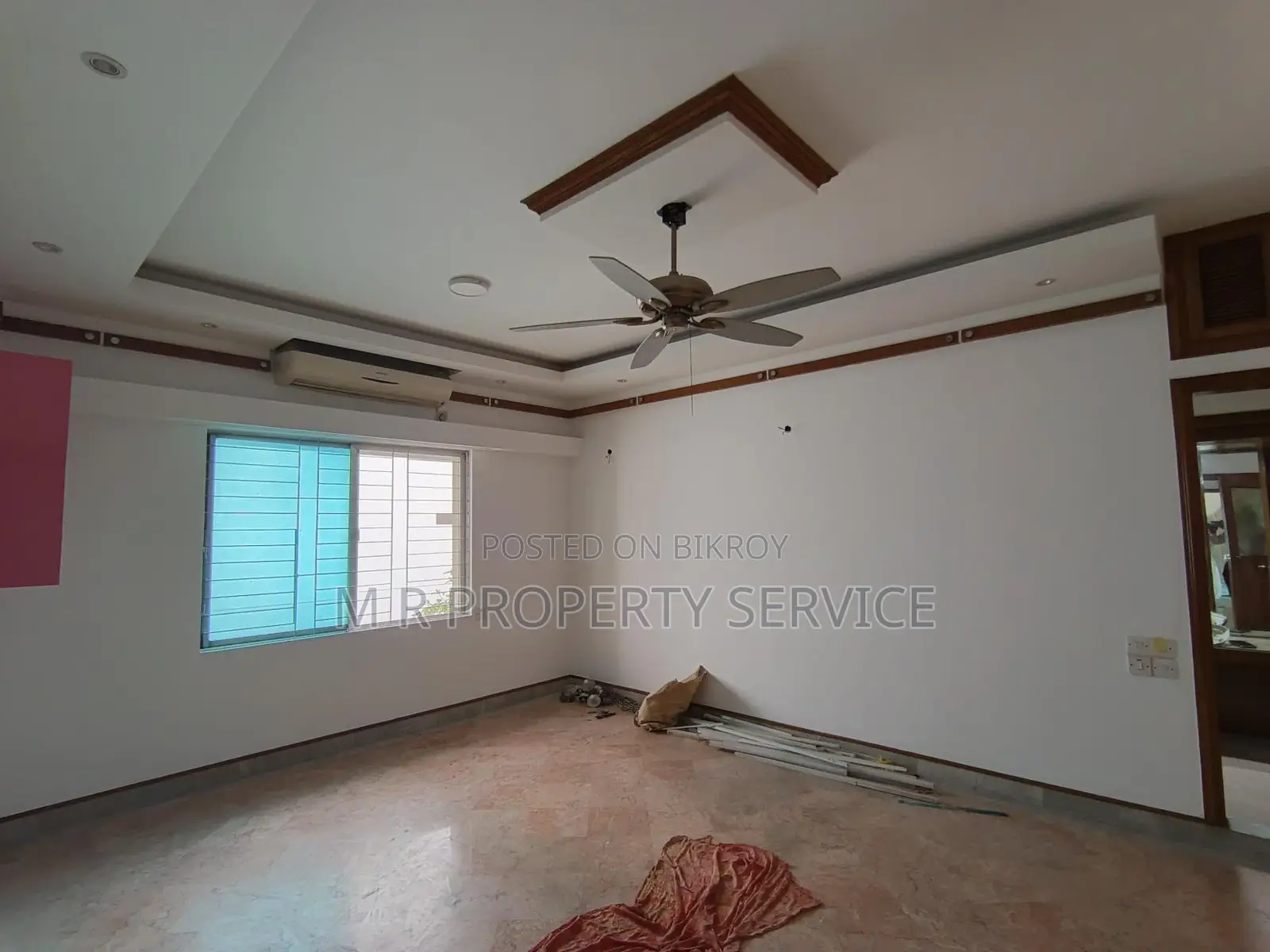 Duplex Baridhara Diplomatic Semi Furnished Apartment Rent