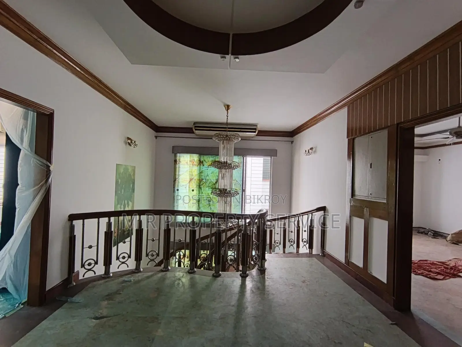 Duplex Baridhara Diplomatic Semi Furnished Apartment Rent