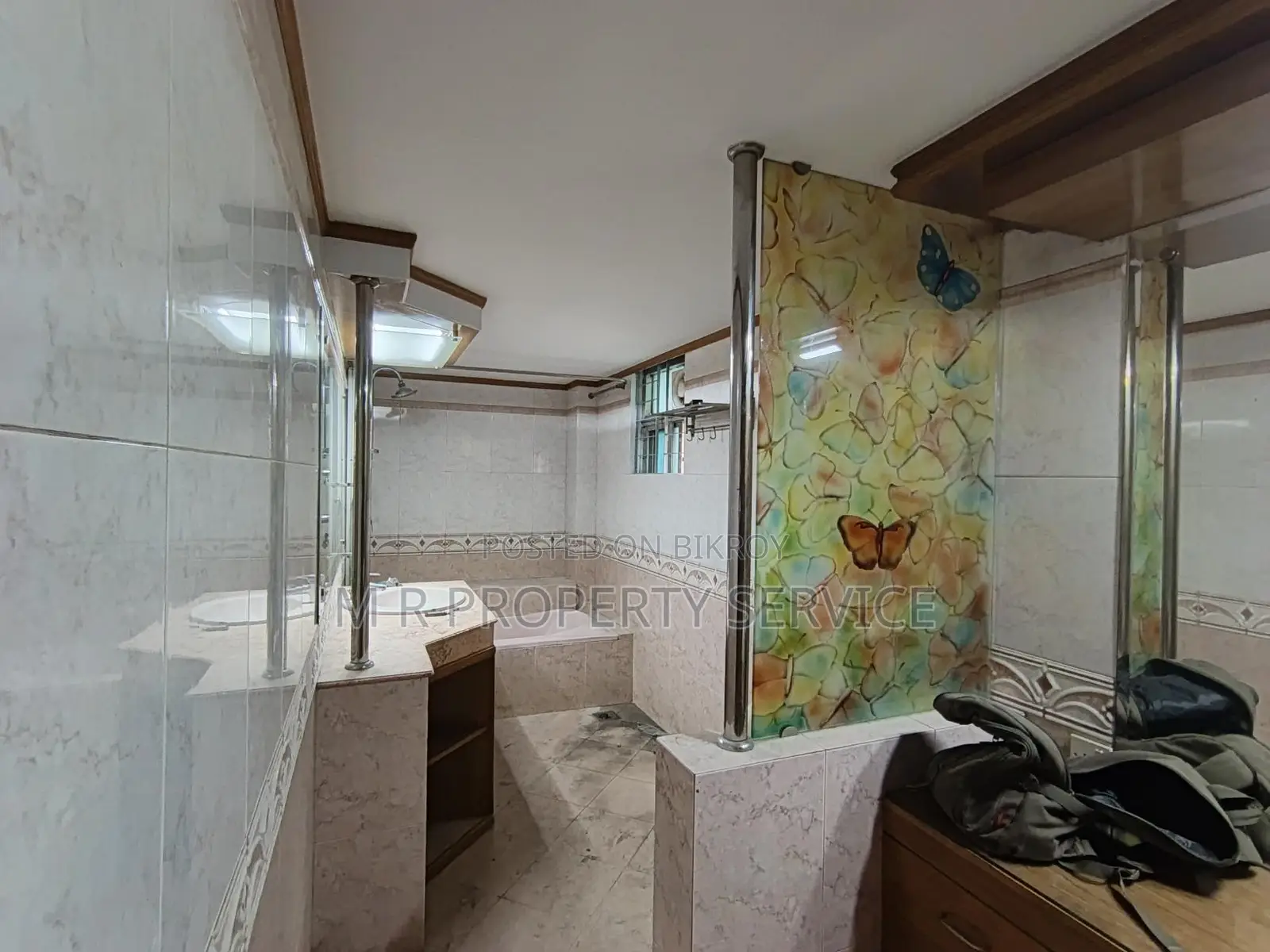 Duplex Baridhara Diplomatic Semi Furnished Apartment Rent