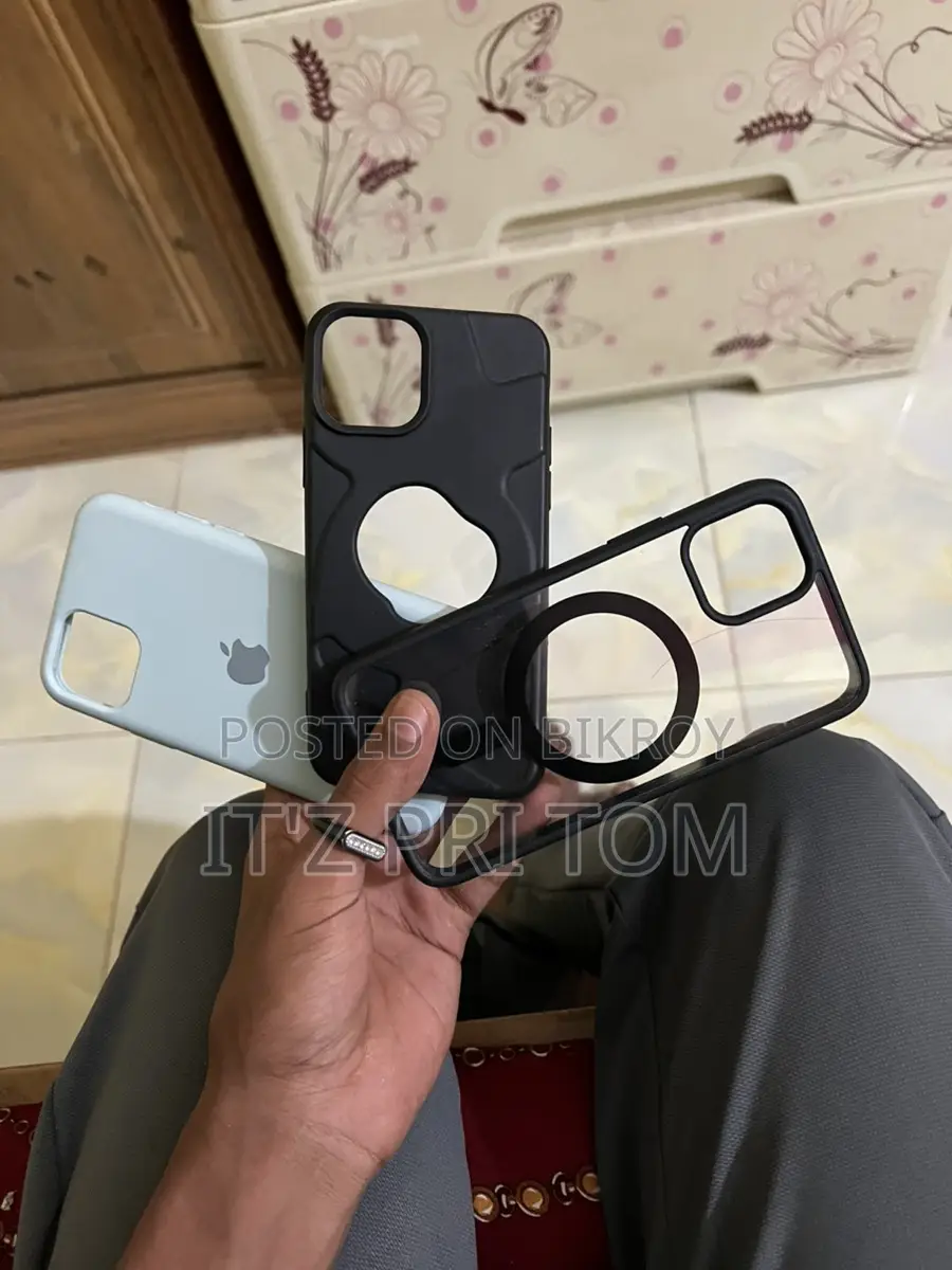 অ্যাপল আইফোন ১১ প্রো ফোন কভার