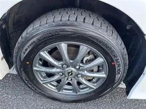 Toyota Voxy Hybrid ZS Kerameki 2020