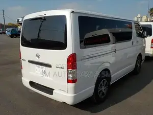 Toyota Hiace Super GL Dark Prime2 2025