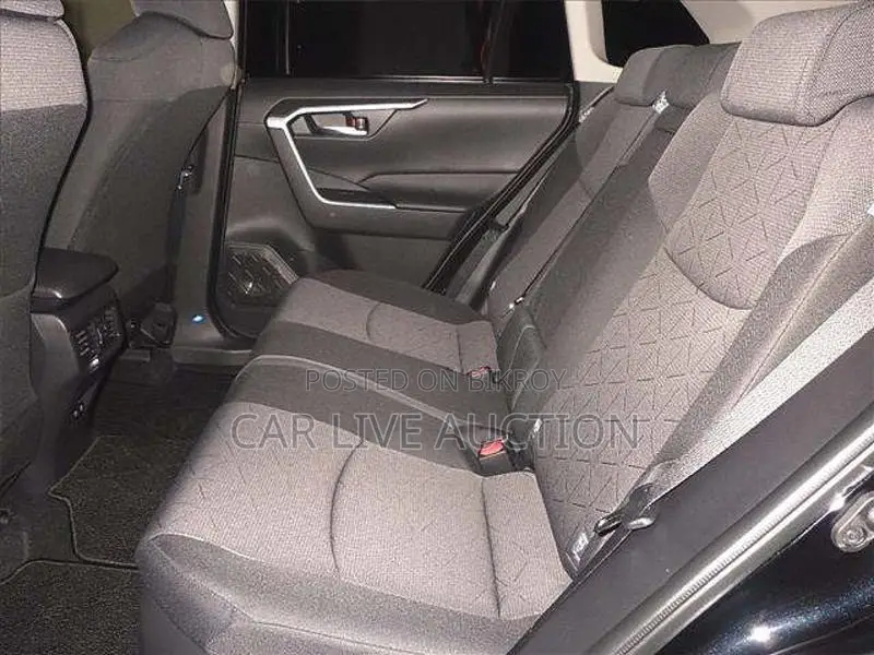 Toyota RAV4 Hybrid X 2021