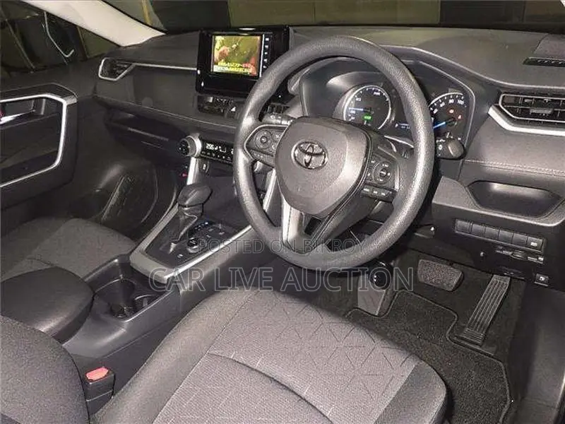 Toyota RAV4 Hybrid X 2021
