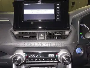 Toyota RAV4 Hybrid X 2021