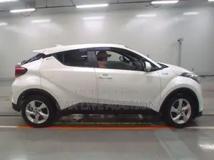 Toyota C-HR Hybrid S 2021