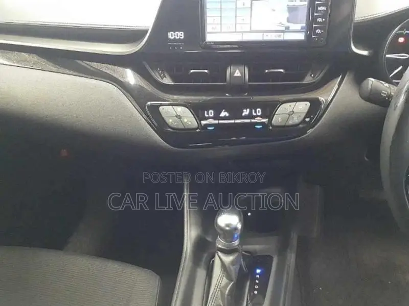 Toyota C-HR Hybrid S 2021