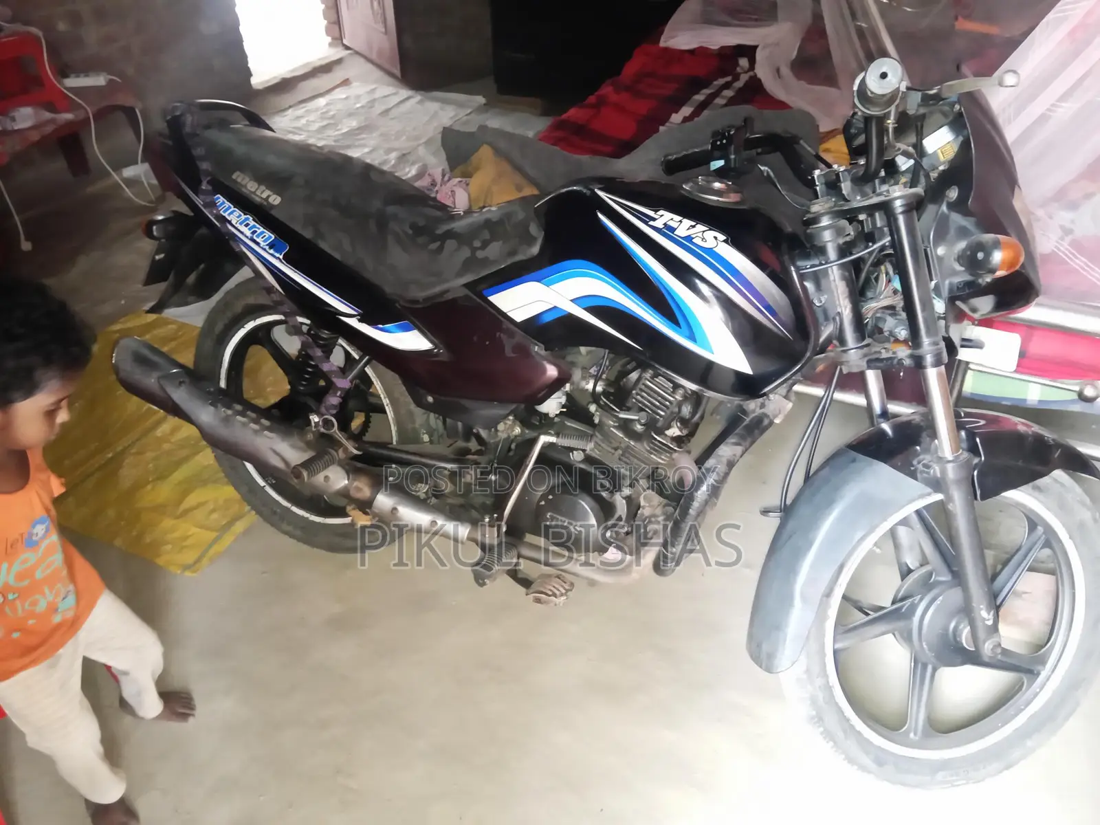 TVS Metro 2016