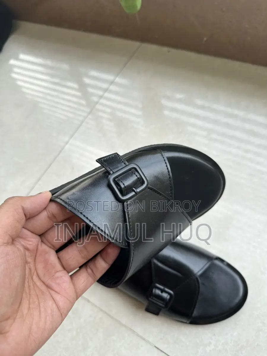 Brand New Arvino Slipper Sandals