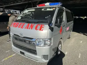 Toyota Hiace Ambulanc GL 4 Camera 2021