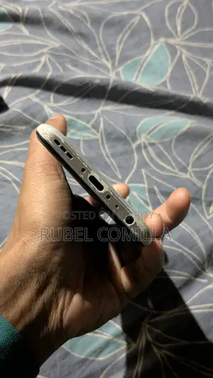 Vivo Y50 (Used)